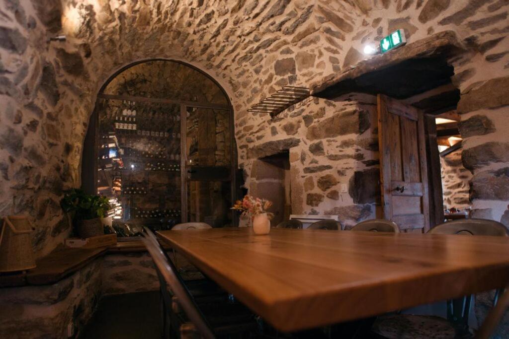 לינה וארוחת בוקר Saint-Julien-Chapteuil La Ferme Du Bien-Etre מראה חיצוני תמונה